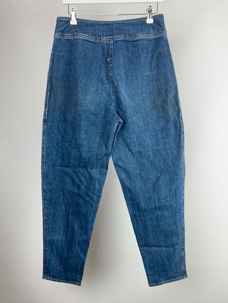 Ischiko jeans size 2. (Uk12/14)