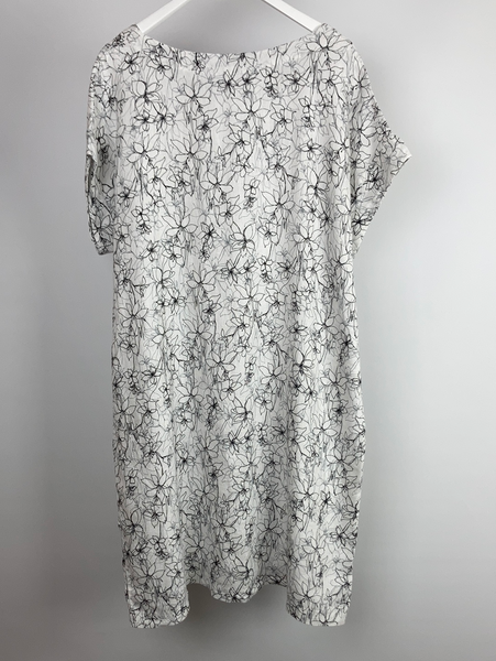 Cut loose linen dress size XL