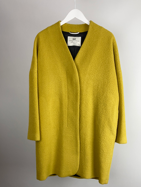 DAY birger coat size 38 (uk10)