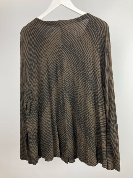 Oska viscose textured blouse size 5(18/20)