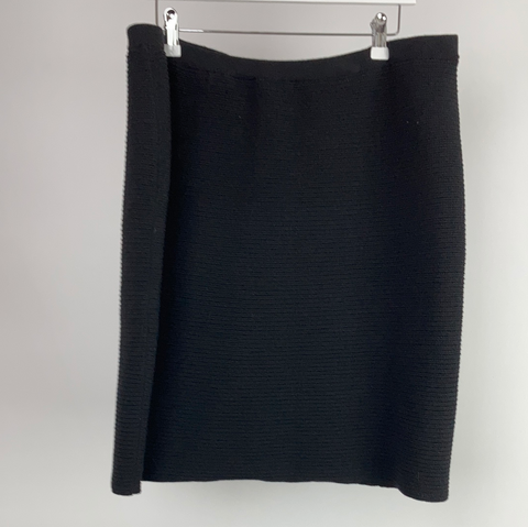 Eileen Fisher black rib wool mix on the knee skirt size uk16/18